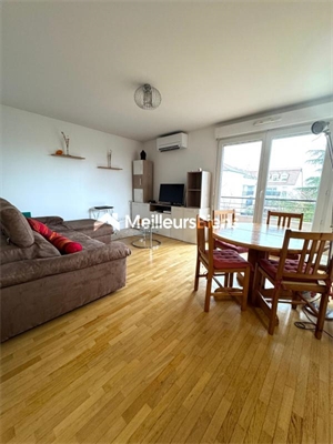 t2 à la location -   93250  VILLEMOMBLE, surface 45 m2 location t2 - UBI457176839